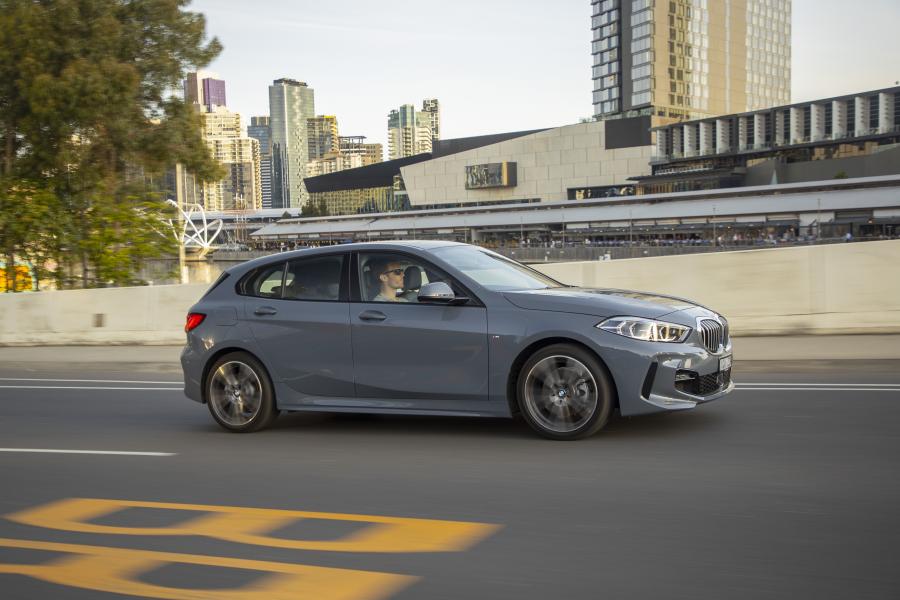  BMW 118i M Sport (F40) 2019 года  (AU) (фото 9 из 27)